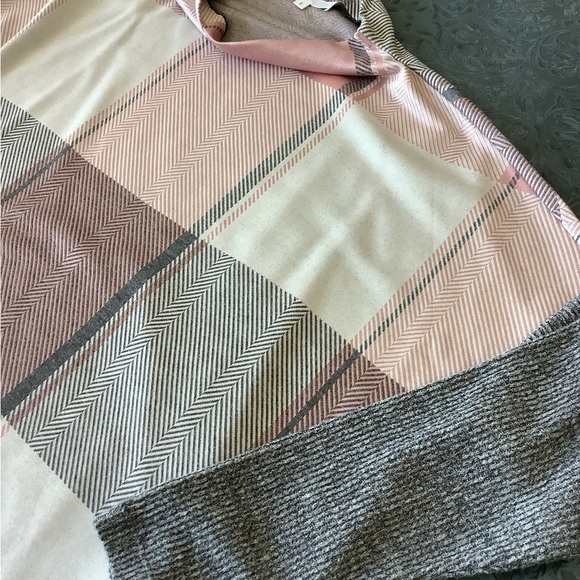 Cleo tunic beautiful fabric - Picture 3 of 3